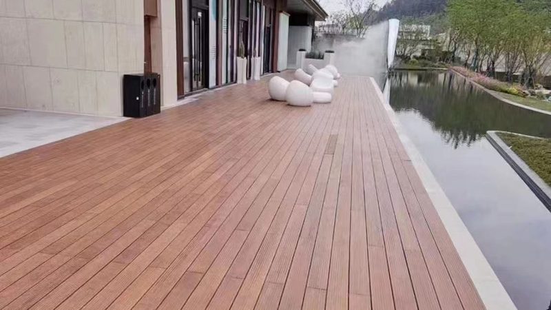 强化复合地板安装踢脚线的五大关键步骤